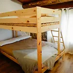 Cases Altes De Hostel